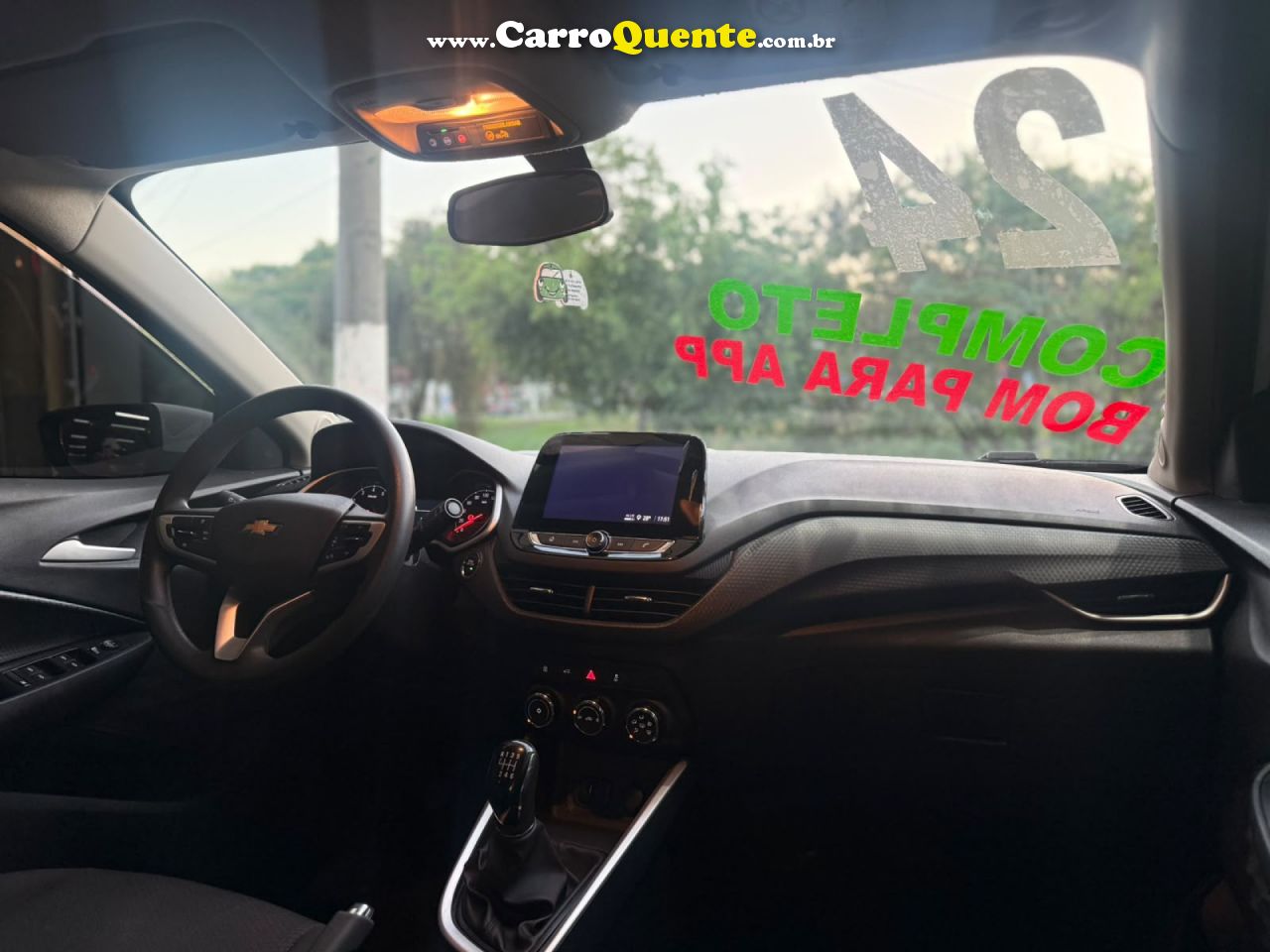 CHEVROLET   ONIX SEDAN PLUS LT 1.0 12V FLEX 4P MEC.   BRANCO 2024 1.0 FLEX - Loja