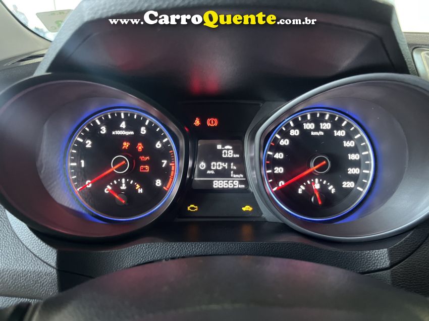 Hyundai HB20 1.0 COMFORT 12V FLEX 4P MANUAL - Loja