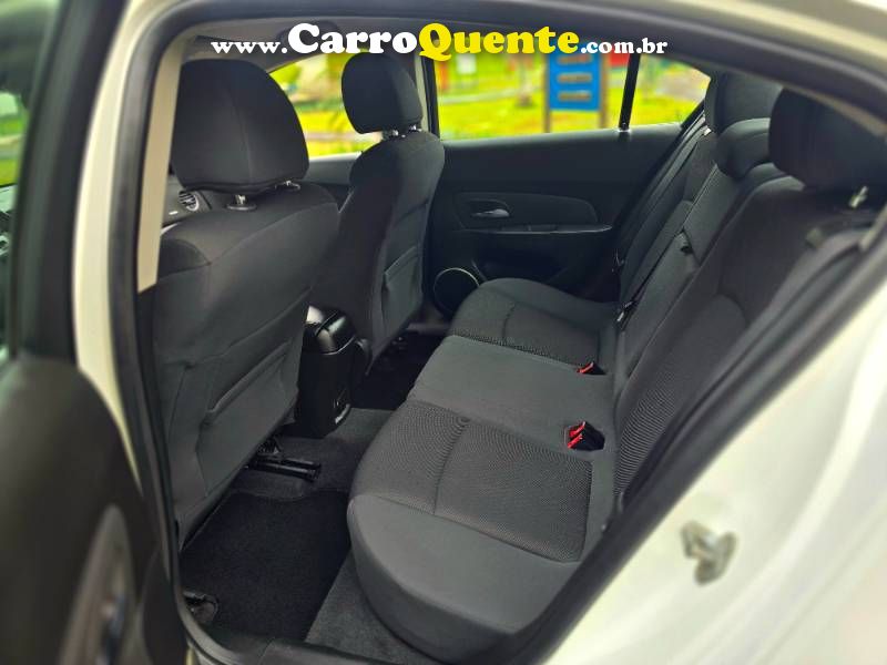 CRUZE LT 1.8 16V FlexPower 4p Mec. 2012/2012 Chevrolet - Loja