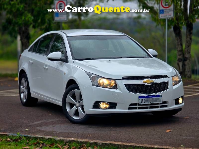 CRUZE LT 1.8 16V FlexPower 4p Mec. 2012/2012 Chevrolet - Loja