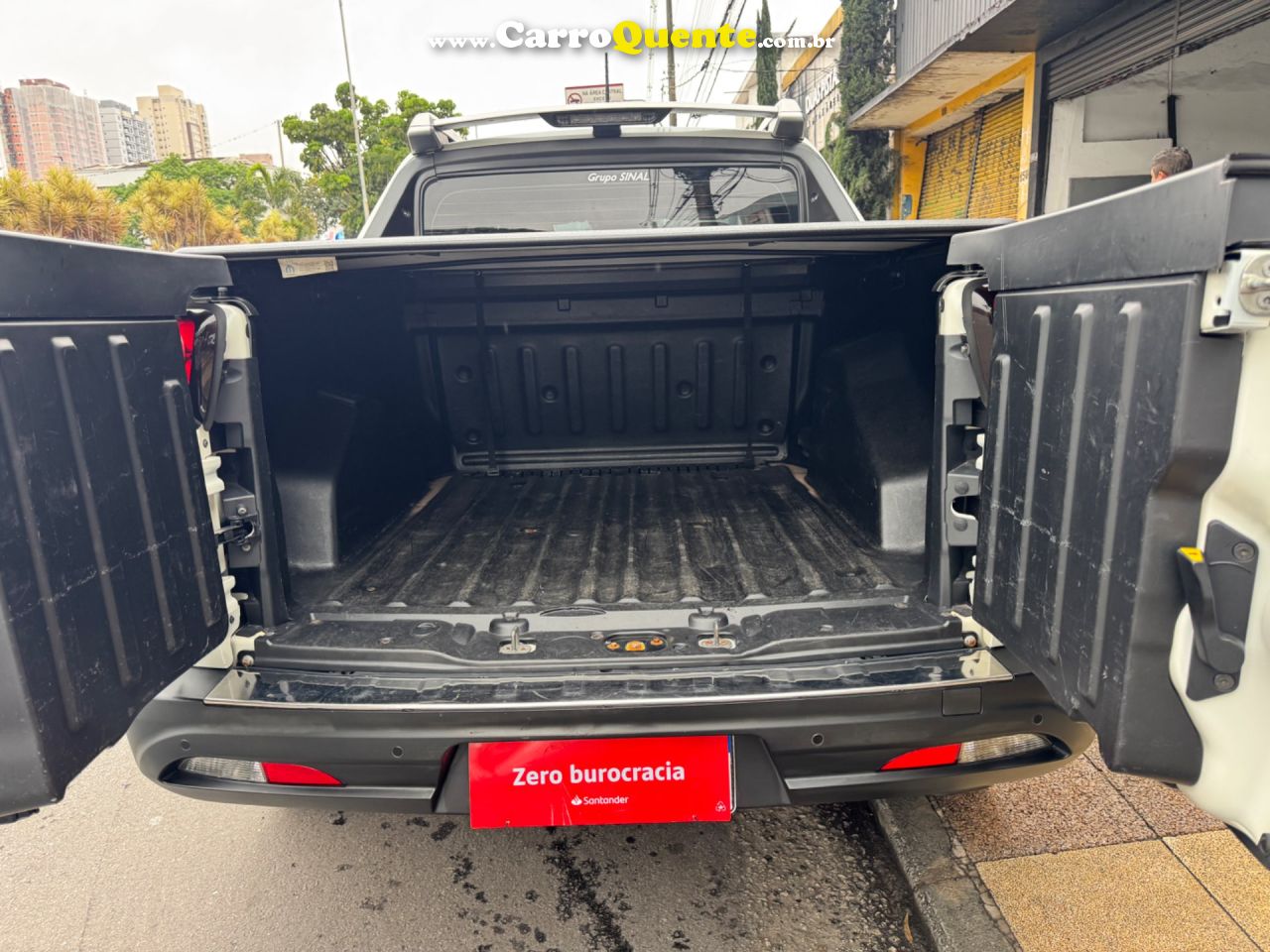 FIAT TORO 2.0 16V TURBO VOLCANO 4WD AT9 2024 - Loja