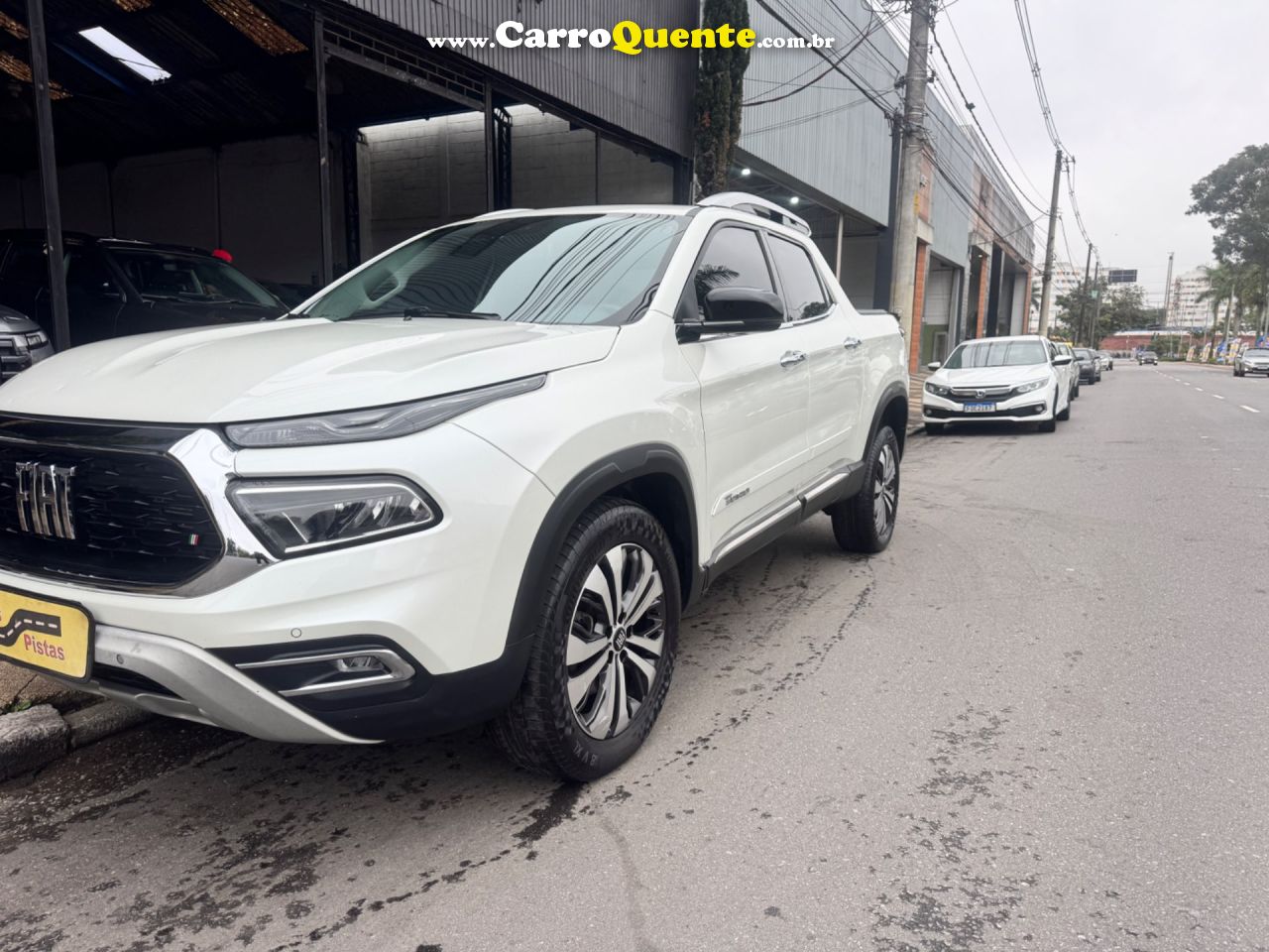 FIAT TORO 2.0 16V TURBO VOLCANO 4WD AT9 2024 - Loja