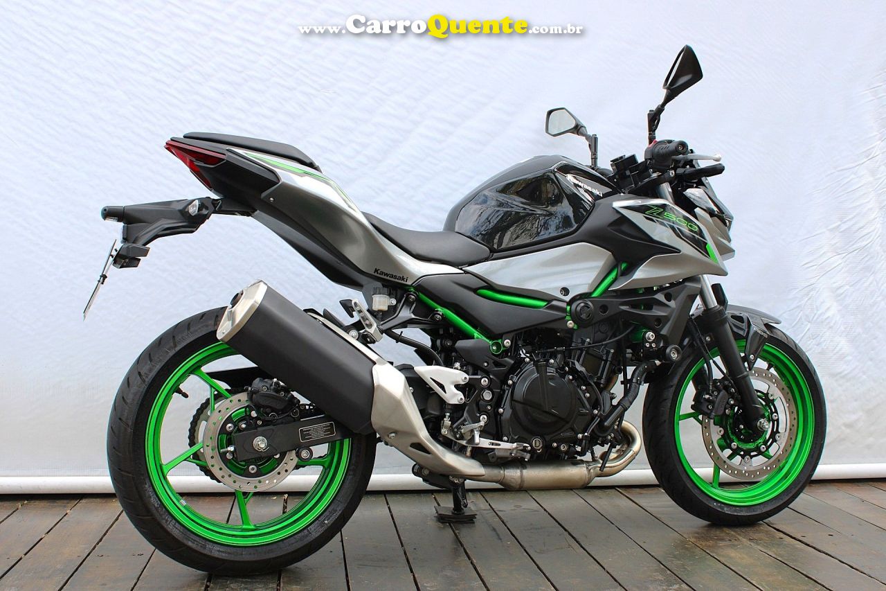 KAWASAKI Z500 SE 2025 - Loja
