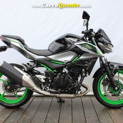 KAWASAKI Z500 SE 2025