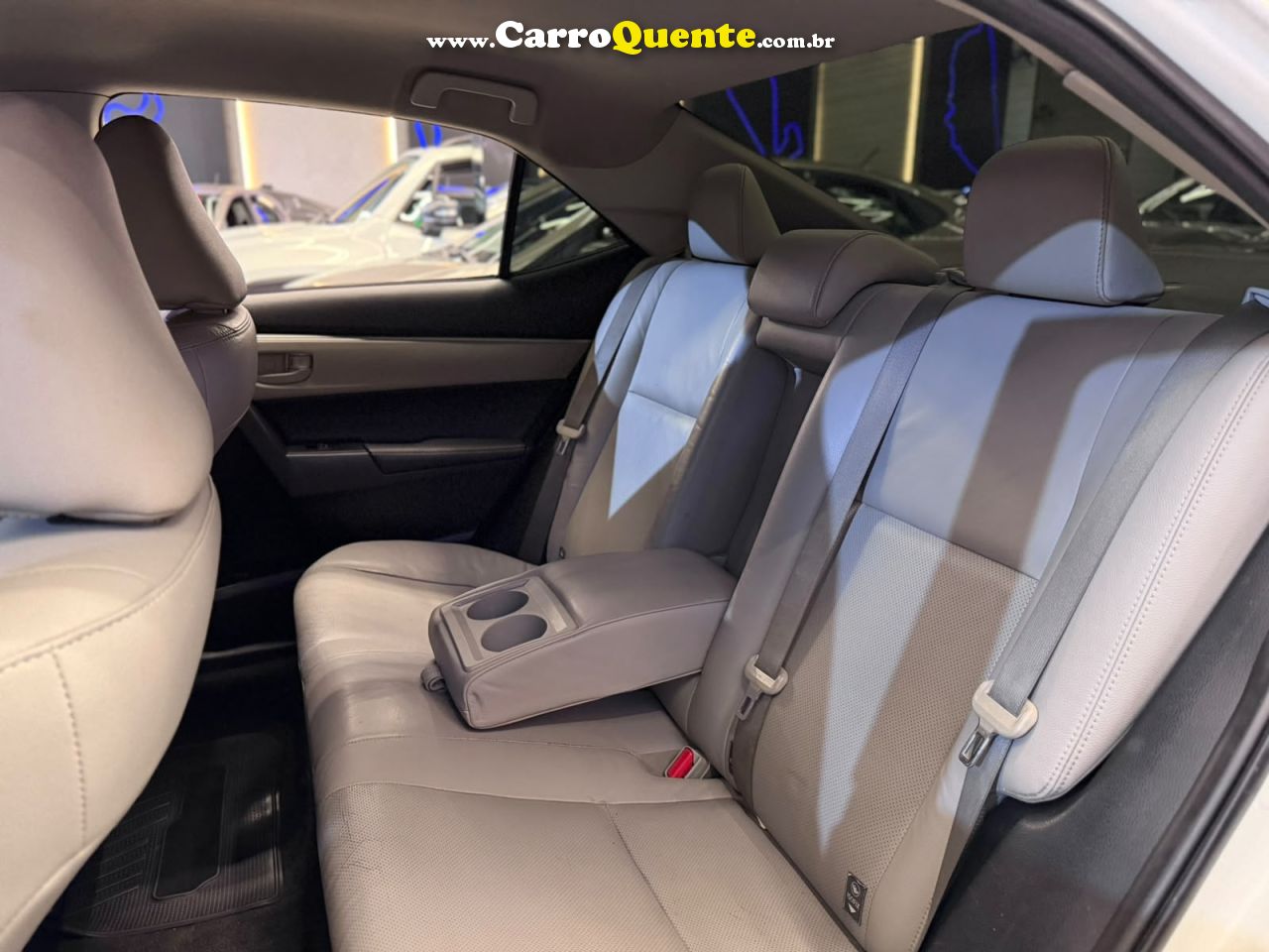 TOYOTA COROLLA 2.0 XEI 2016 - Loja