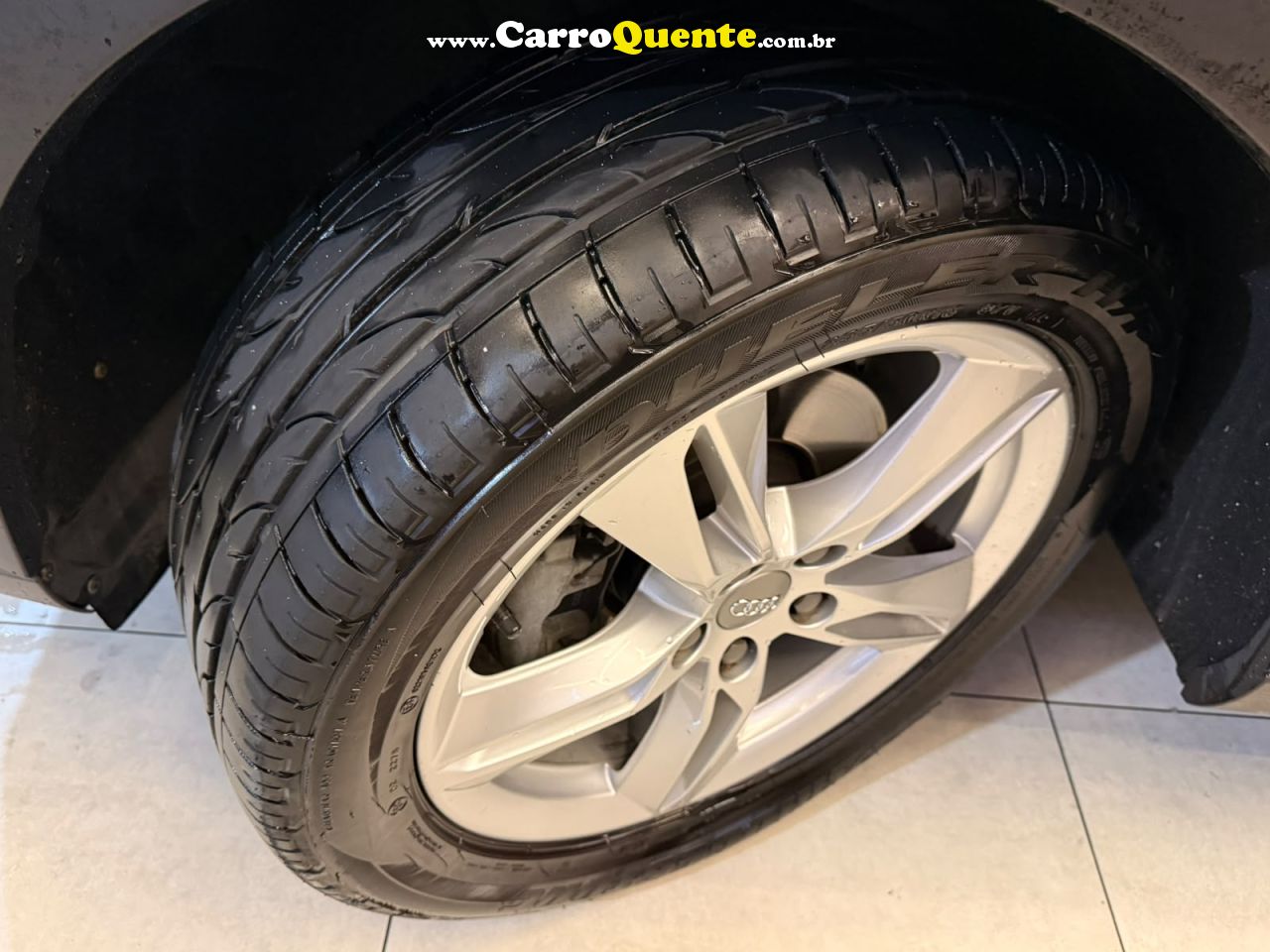 AUDI Q3 1.4 TFSI AMBIENTE 2017 - Loja