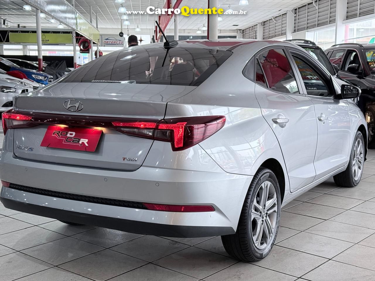 HYUNDAI HB20S 1.0 TGDI COMFORT PLUS 2025 - Loja