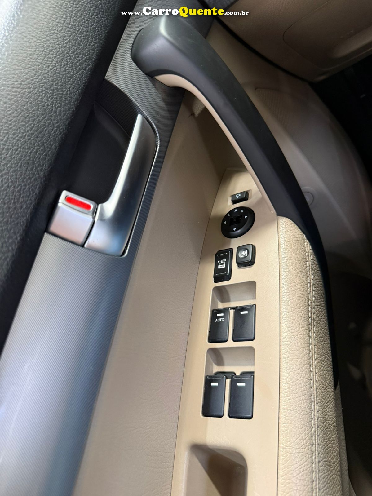 KIA SORENTO 2.4 EX 4X2 16V 2015 - Loja
