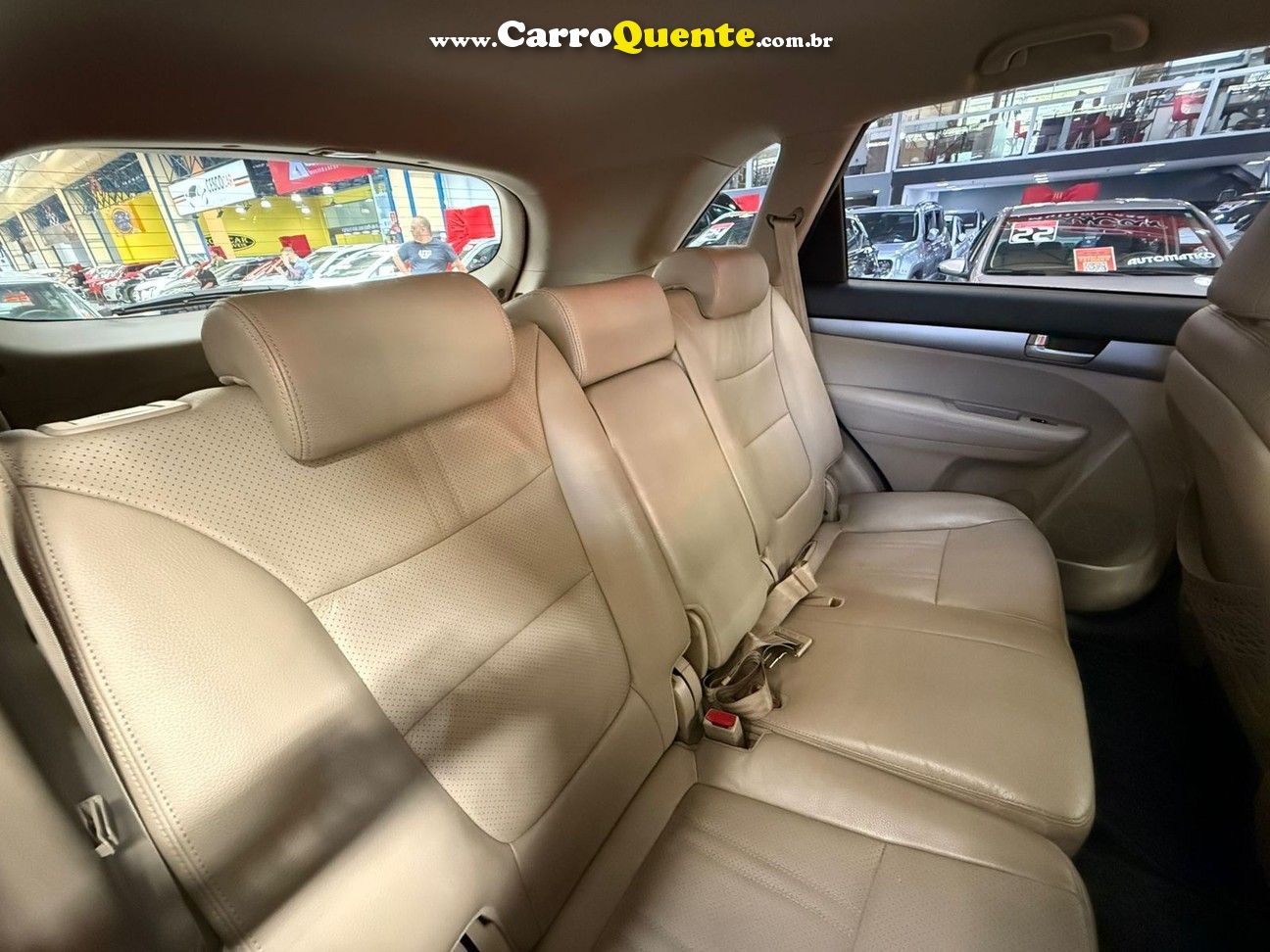 KIA SORENTO 2.4 EX 4X2 16V 2015 - Loja