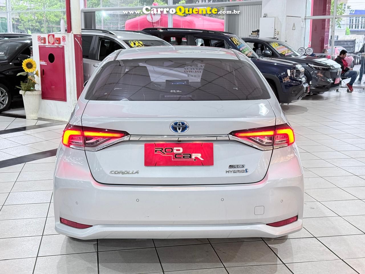 TOYOTA COROLLA 1.8 VVT-I ALTIS PREMIUM HIBRIDO 2023 - Loja
