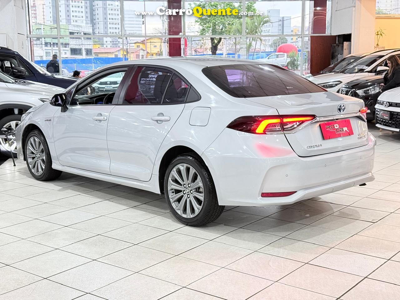 TOYOTA COROLLA 1.8 VVT-I ALTIS PREMIUM HIBRIDO 2023 - Loja