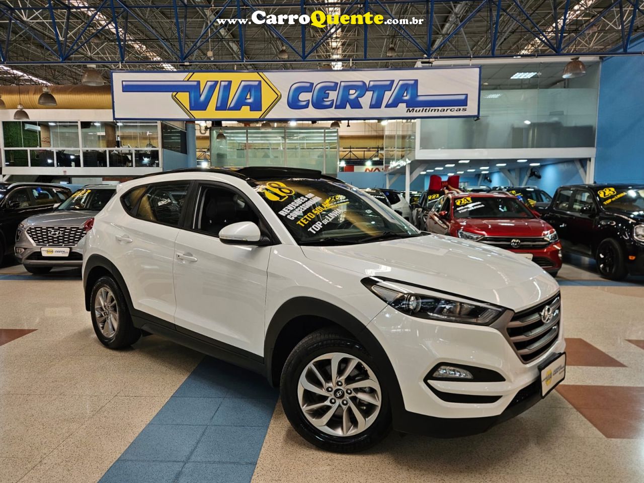 HYUNDAI TUCSON 1.6 TURBO GLS * C/ TETO SOLAR * 2018 - Loja