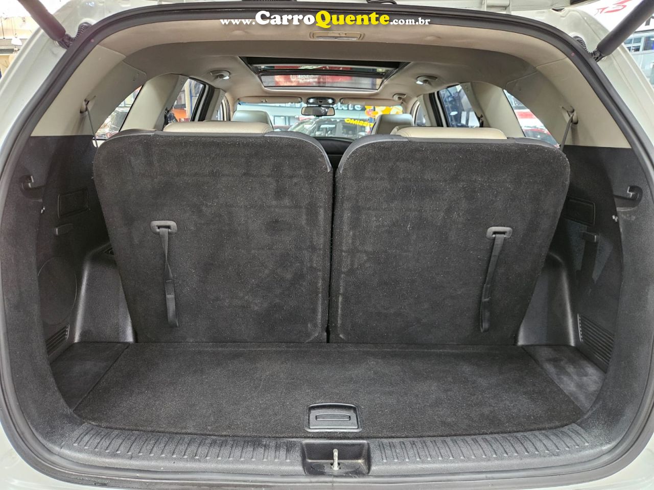 KIA SORENTO 3.3 EX V6 7 LUGARES * C/ Teto Solar * 2018 - Loja