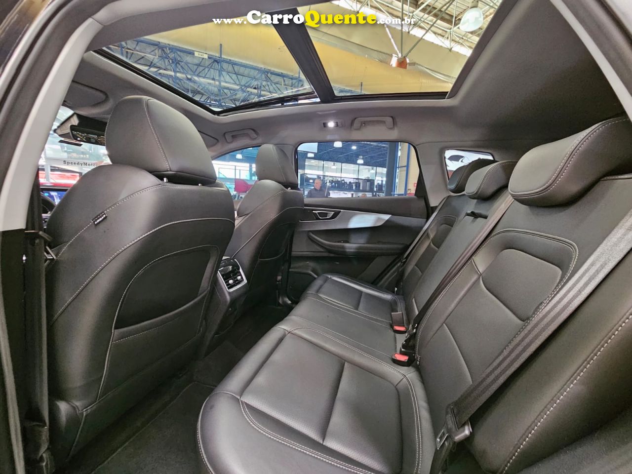 CHERY TIGGO 7 PRO 1.6 TURBO * GARANTIA DE FÁBRICA * 2024 - Loja