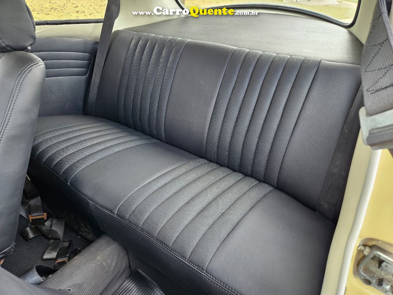 VOLKSWAGEN   VW FUSCA 1.500   BEGE 1974 1500 GASOLINA - Loja