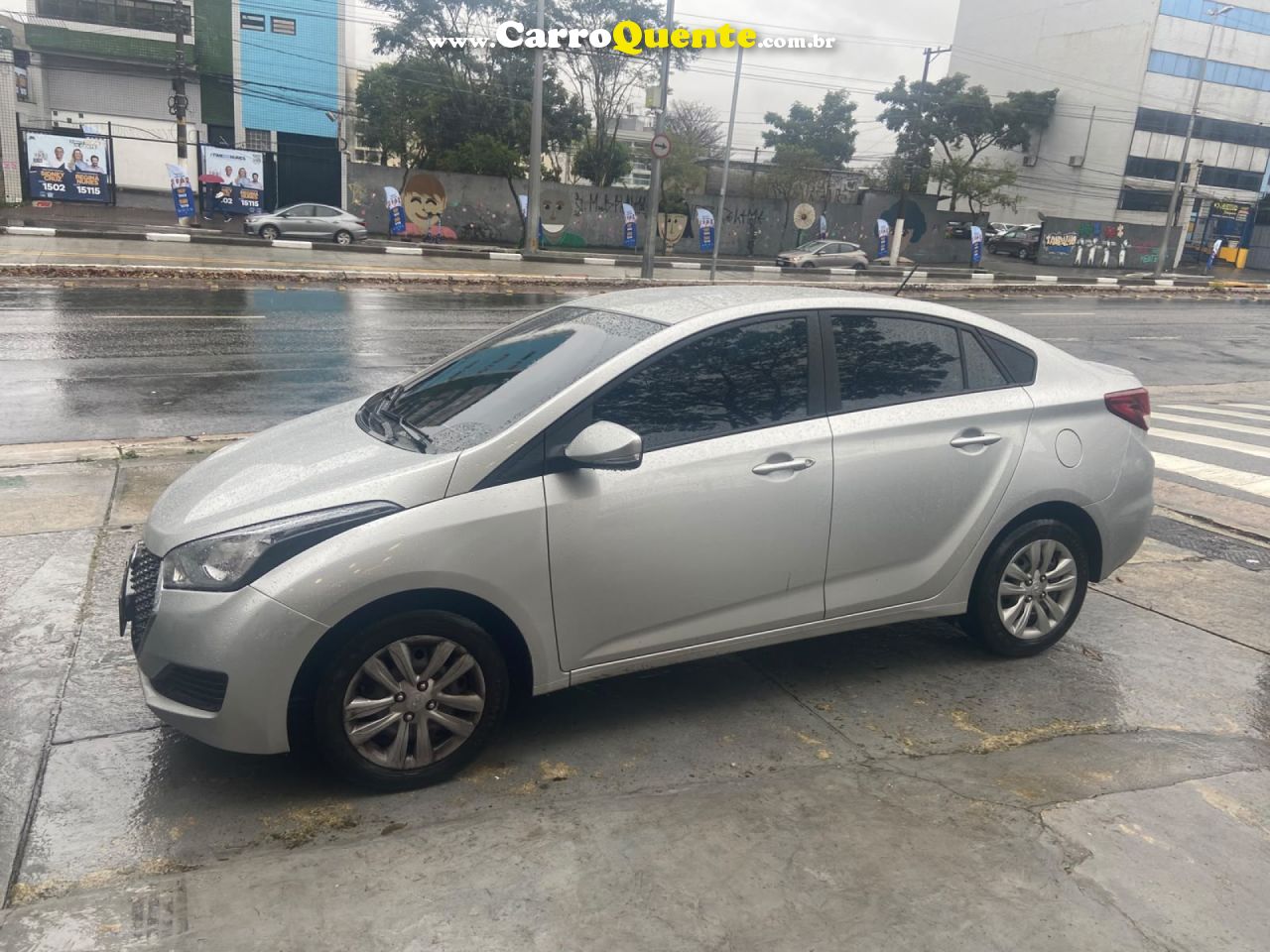 HYUNDAI   HB20S 1.6 AUTOMATICO   PRATA 2019 1.6 FLEX - Loja