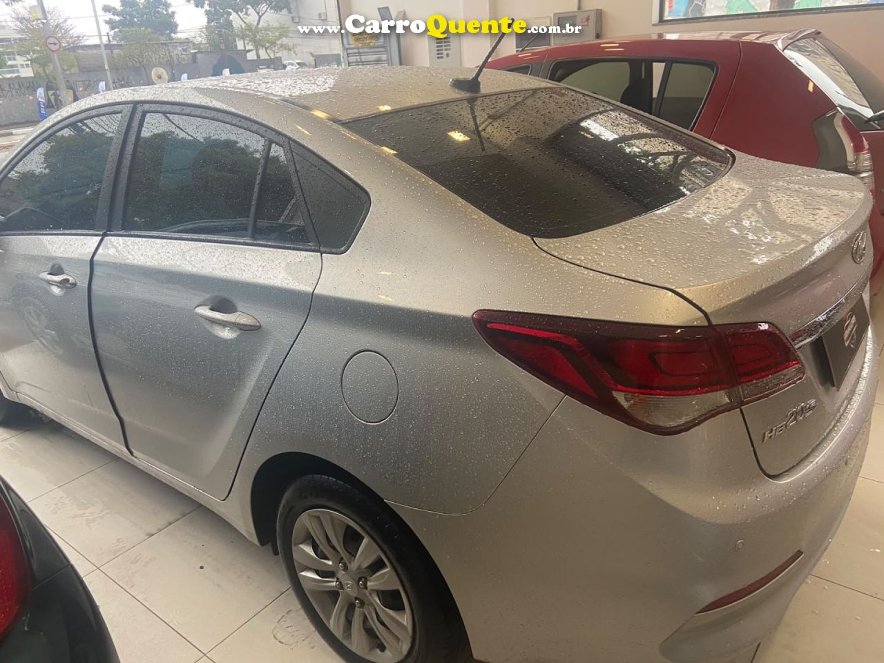 HYUNDAI   HB20S 1.6 AUTOMATICO   PRATA 2019 1.6 FLEX - Loja