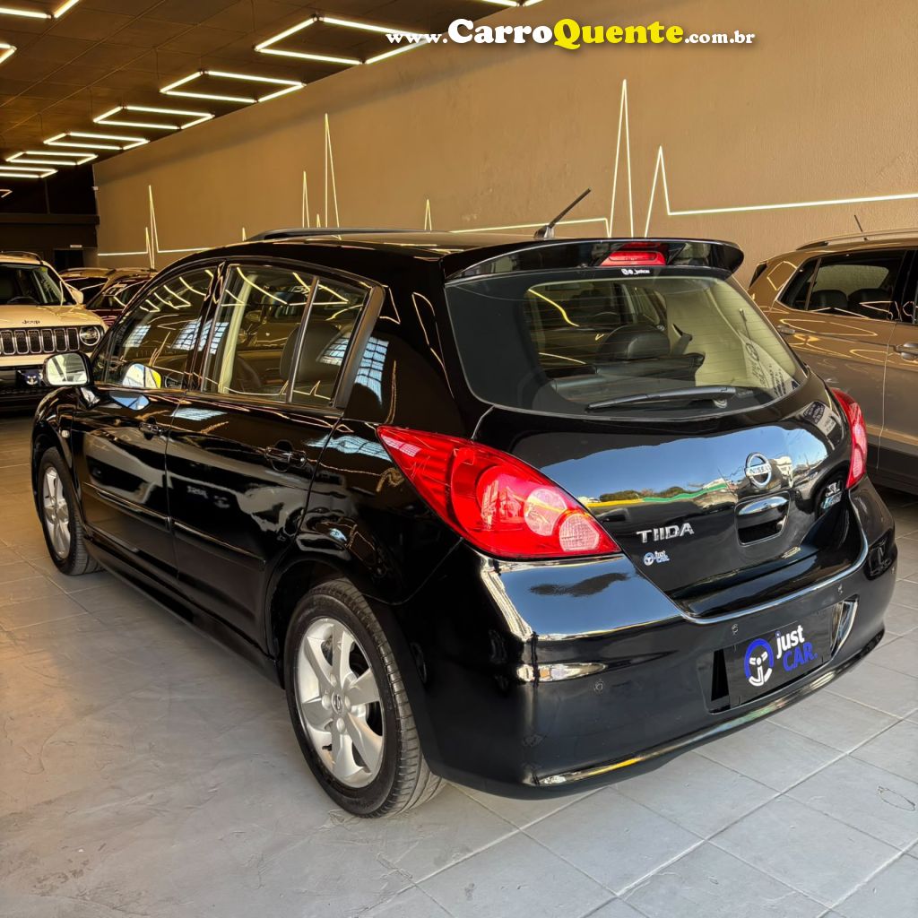 NISSAN   TIIDA SL 1.81.8 FLEX 16V AUT.   PRETO 2012 1.8 FLEX - Loja