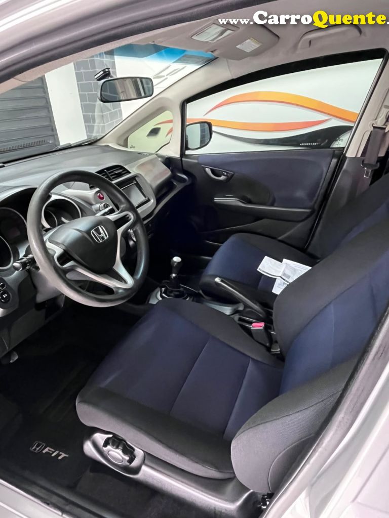 HONDA   FIT DX 1.4 FLEX 16V 5P MEC.   PRATA 2014 1.4 FLEX - Loja