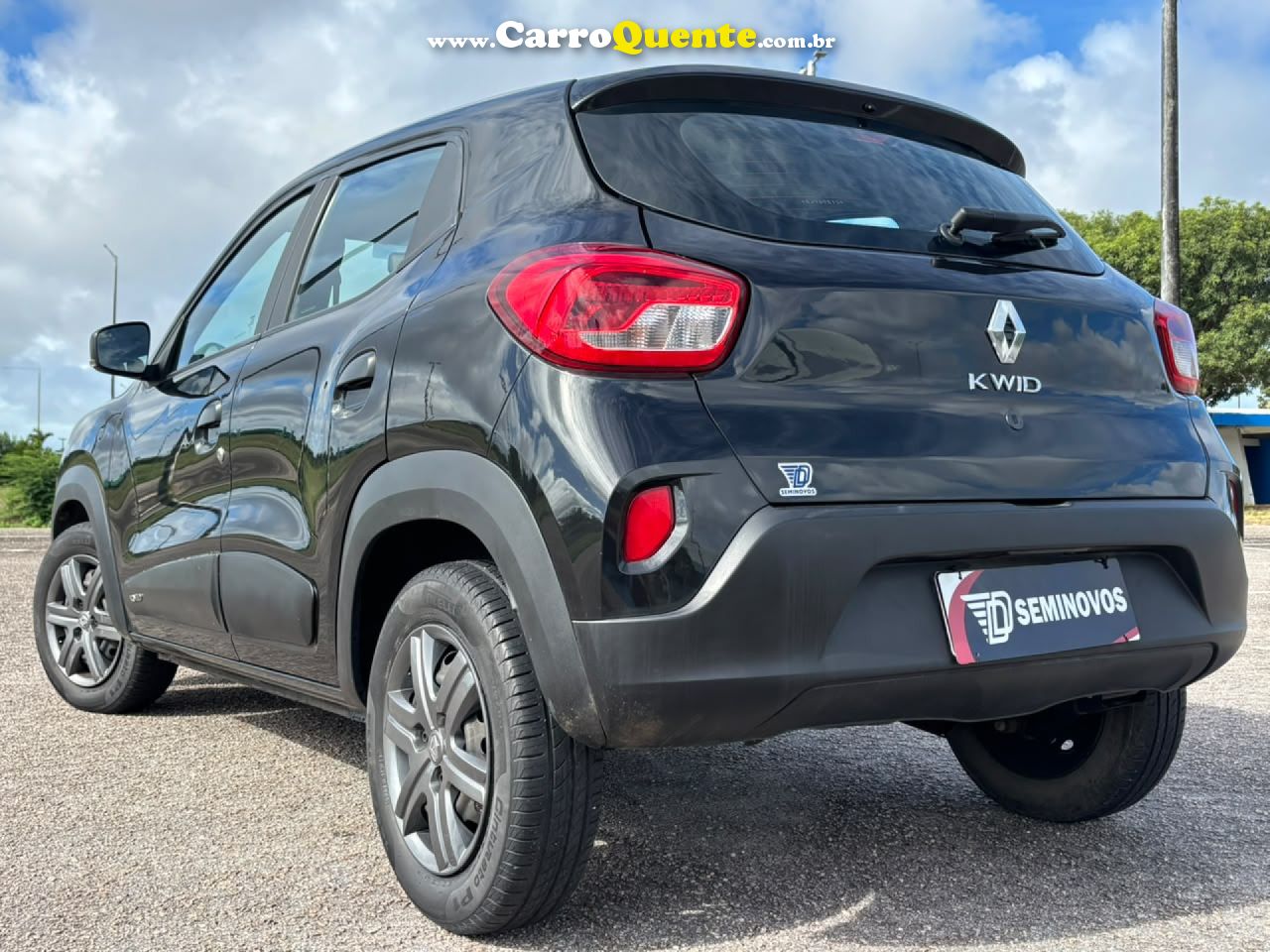 RENAULT   ZEN 1.0   PRETO 2025 1.0 FLEX - Loja