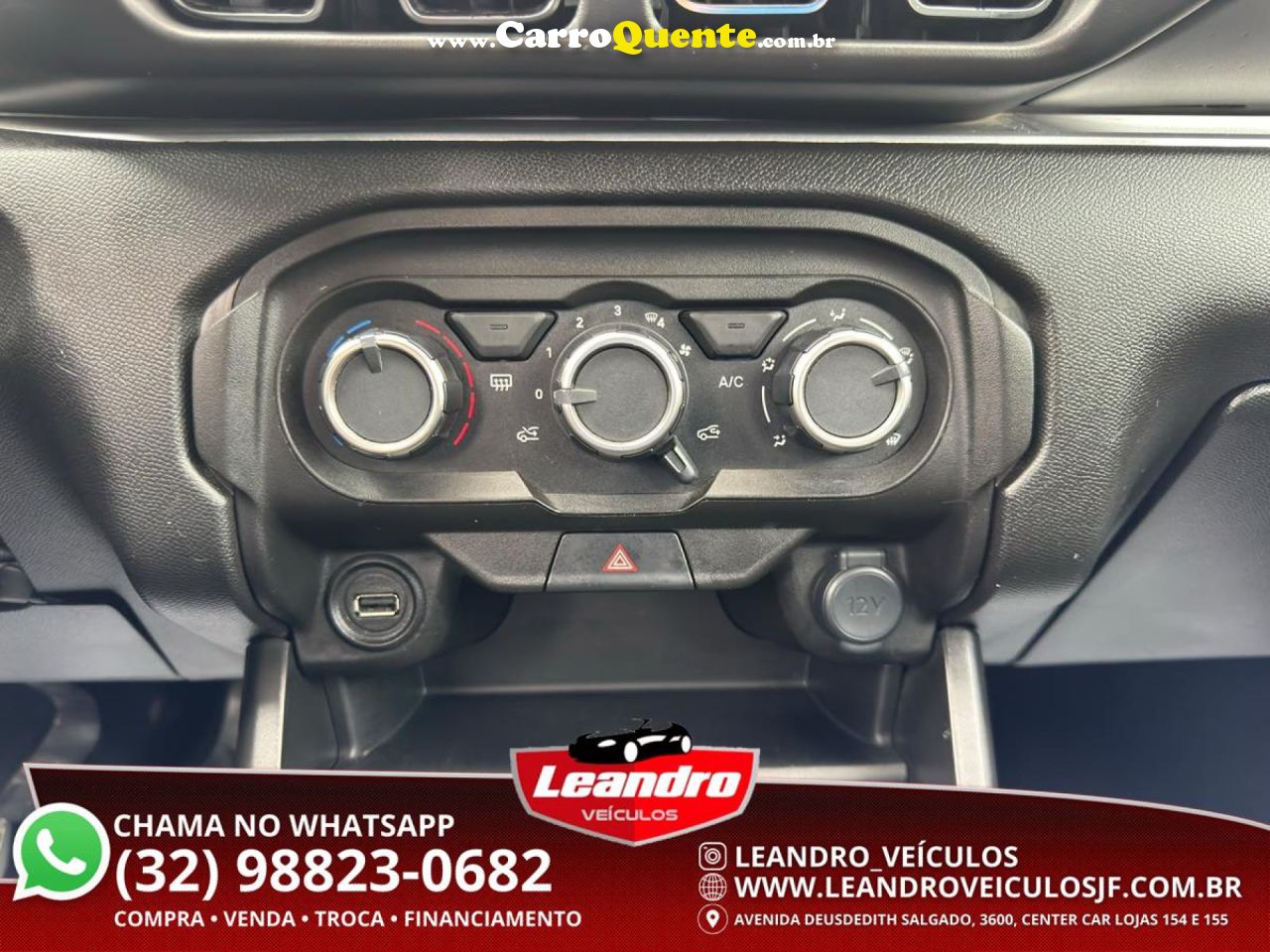 CITROËN   C3 LIVE PACK 1.0 FLEX 6V 5P MEC.   BRANCO 2024 1.0 FLEX - Loja