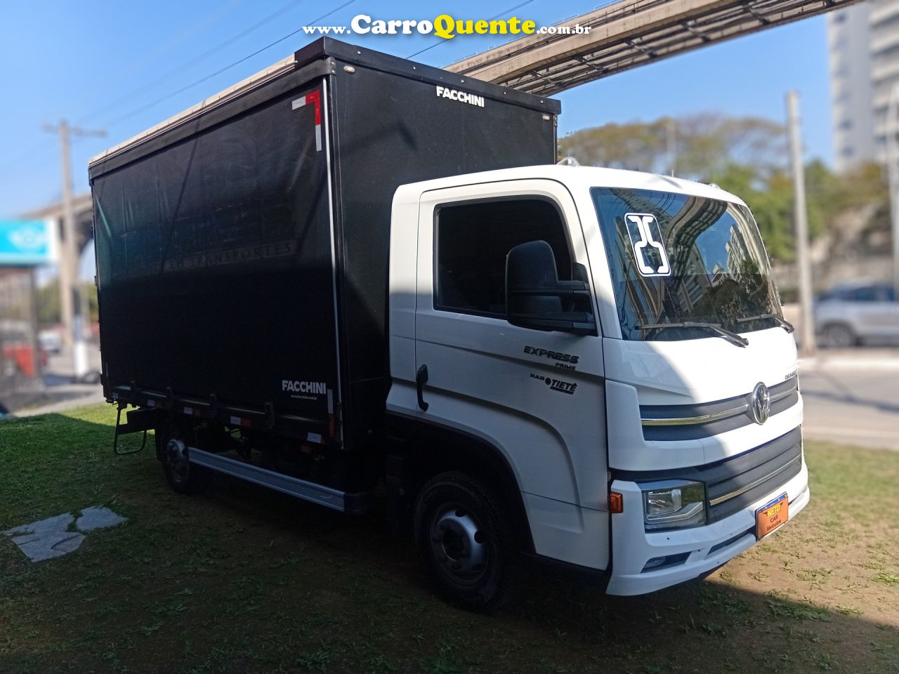 VOLKSWAGEN   DELIVERY EXPRESS+ TURBO DIESEL   BRANCO 2025 3.0 DIESEL - Loja