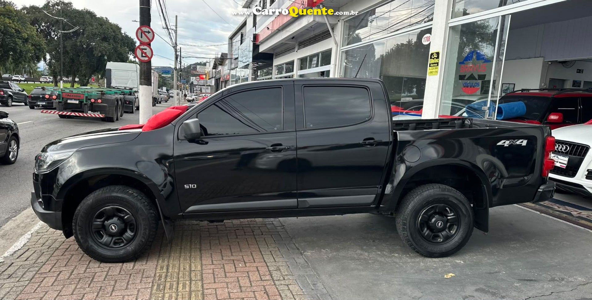 CHEVROLET   S10 PICK-UP LS 2.8 TDI 4X4 CD DIES. MEC.   PRETO 2021 2.8 DIESEL - Loja