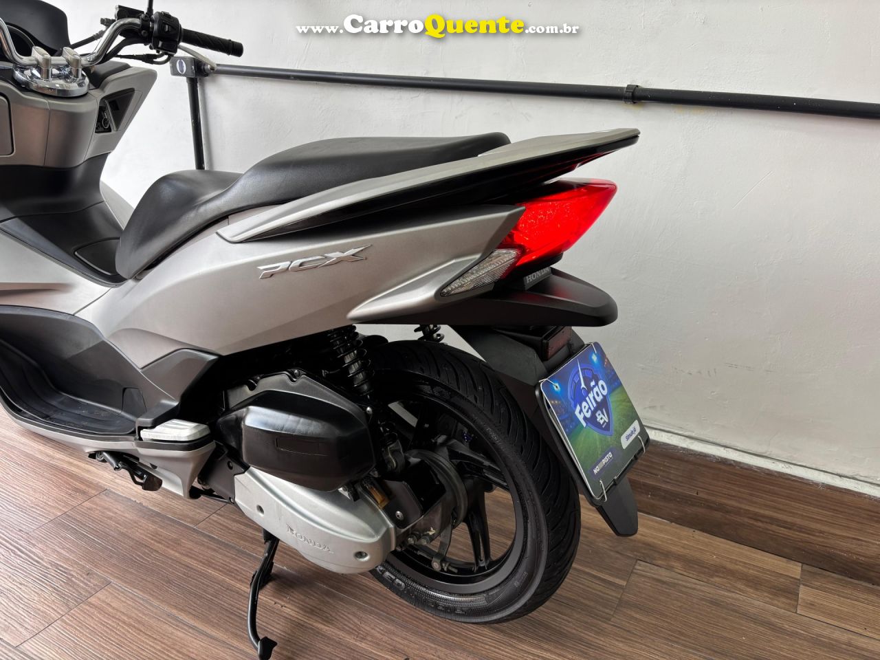 HONDA   PCX 150DLX   PRATA 2018 149 GASOLINA - Loja