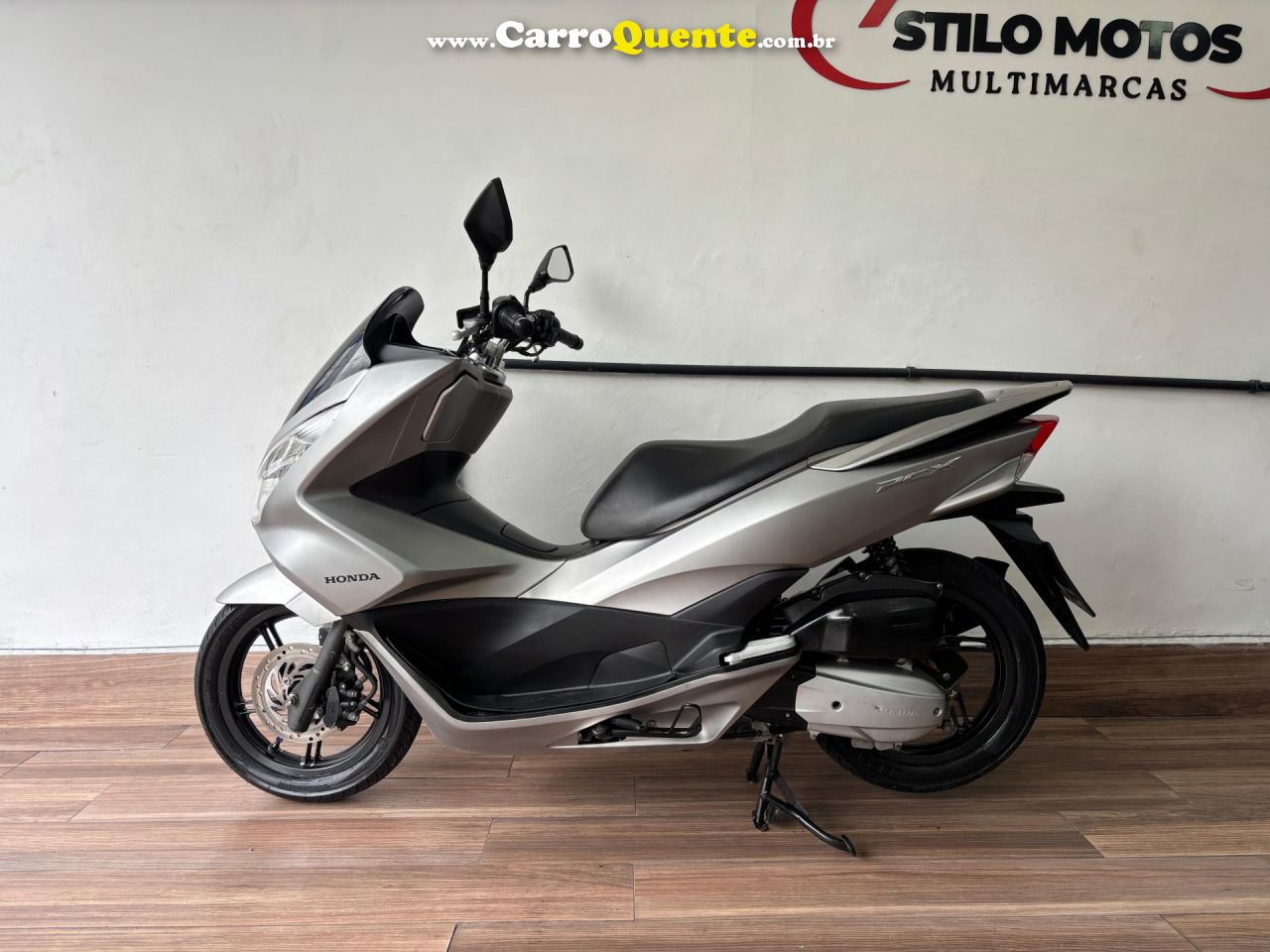 HONDA   PCX 150DLX   PRATA 2018 149 GASOLINA - Loja