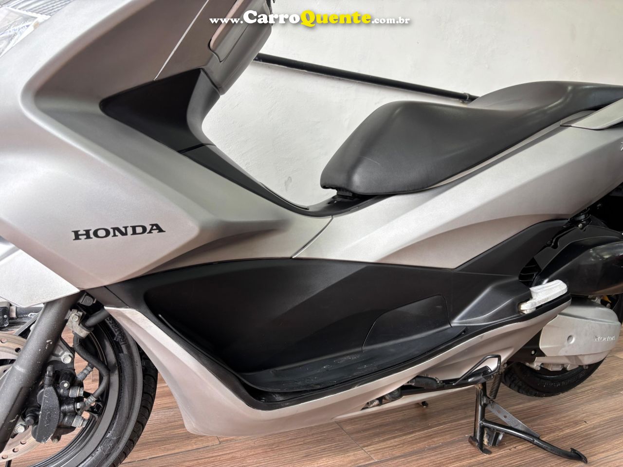 HONDA   PCX 150DLX   PRATA 2018 149 GASOLINA - Loja