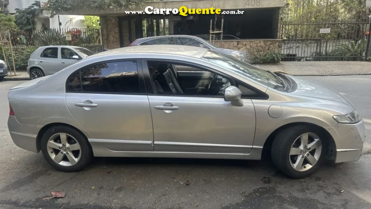 HONDA   LXS   PRATA 2010 1.8 FLEX - Loja