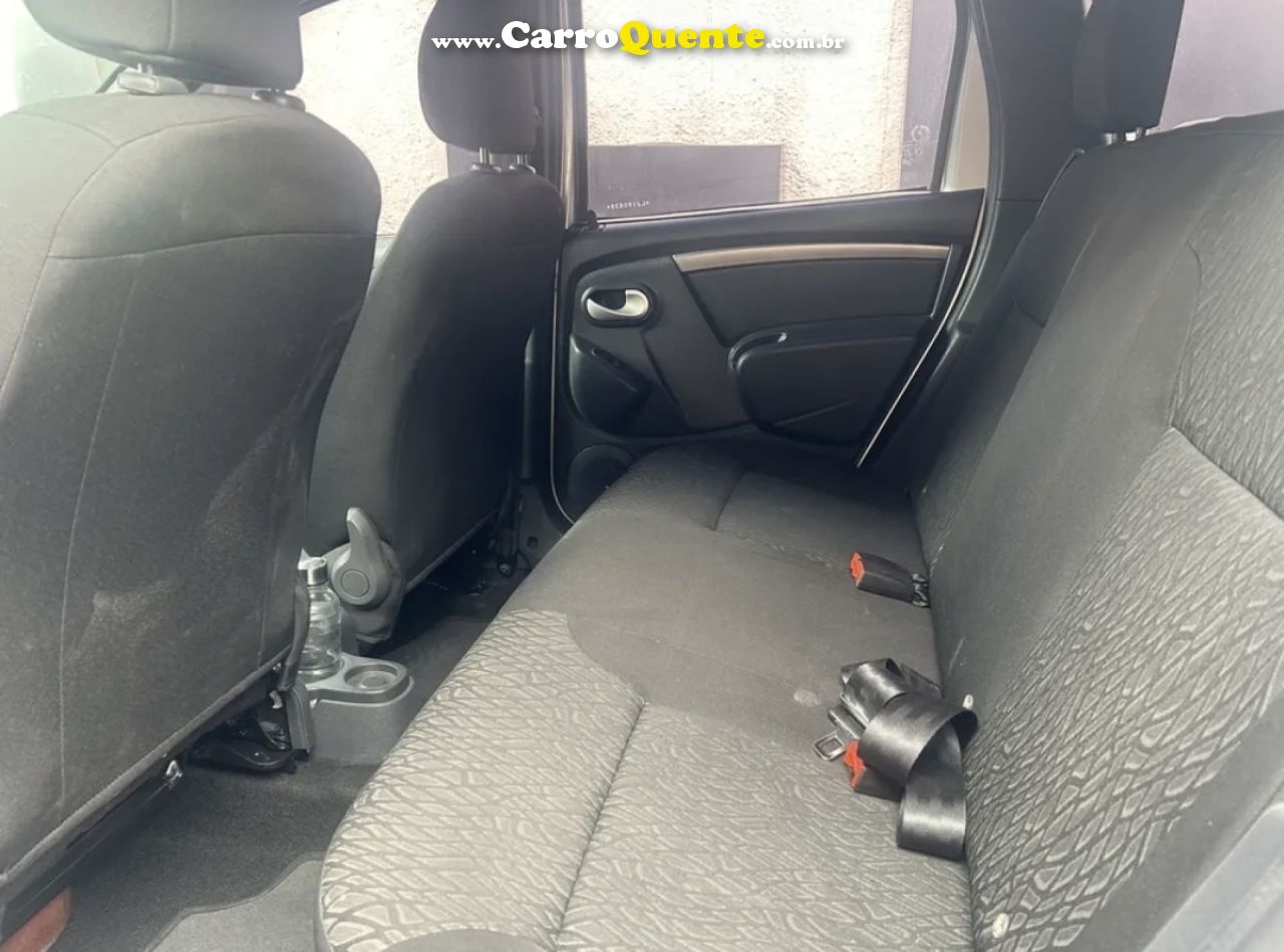 RENAULT   1.6 AUTHENTIQUE   PRATA 2020 1.6 FLEX - Loja