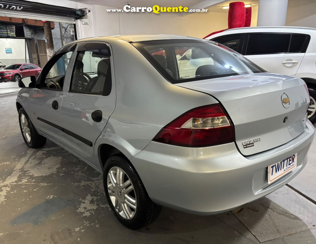 CHEVROLET   PRISMA SED. JOY 1.4 8V ECONOFLEX 4P   PRATA 2010 1.4 FLEX - Loja