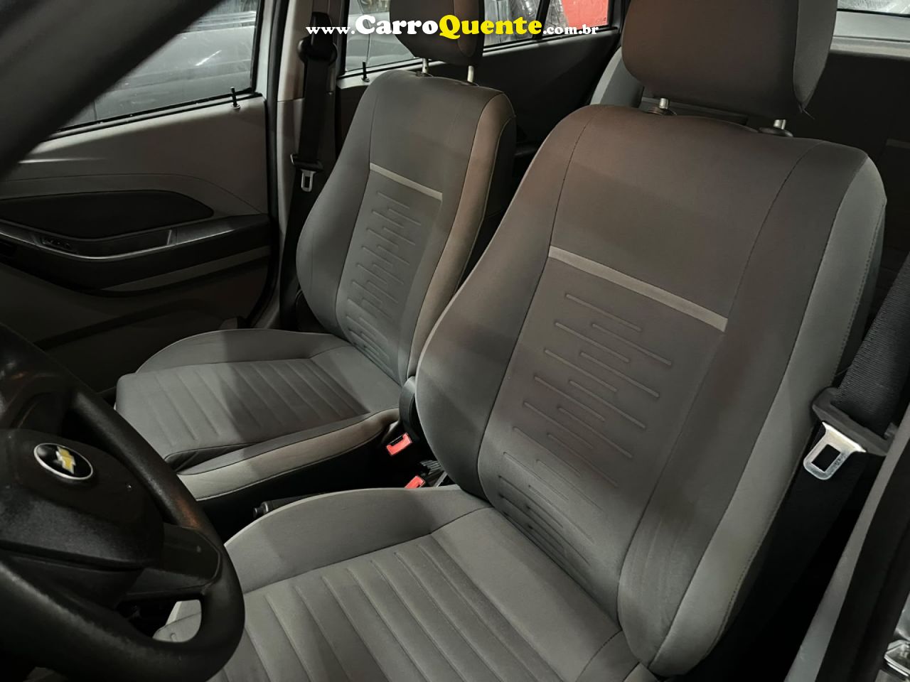 CHEVROLET   AGILE LT 1.4 MPFI 8V FLEXPOWER 5P   PRATA 2011 1.4 FLEX - Loja