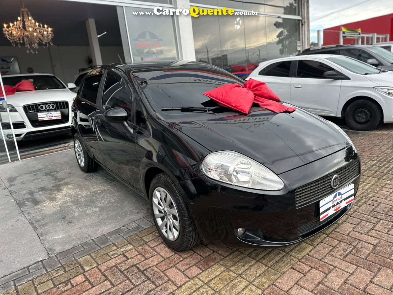 FIAT   PUNTO ATTRACTIVE 1.4 FIRE FLEX 8V 5P   PRETO 2012 1.4 FLEX - Loja