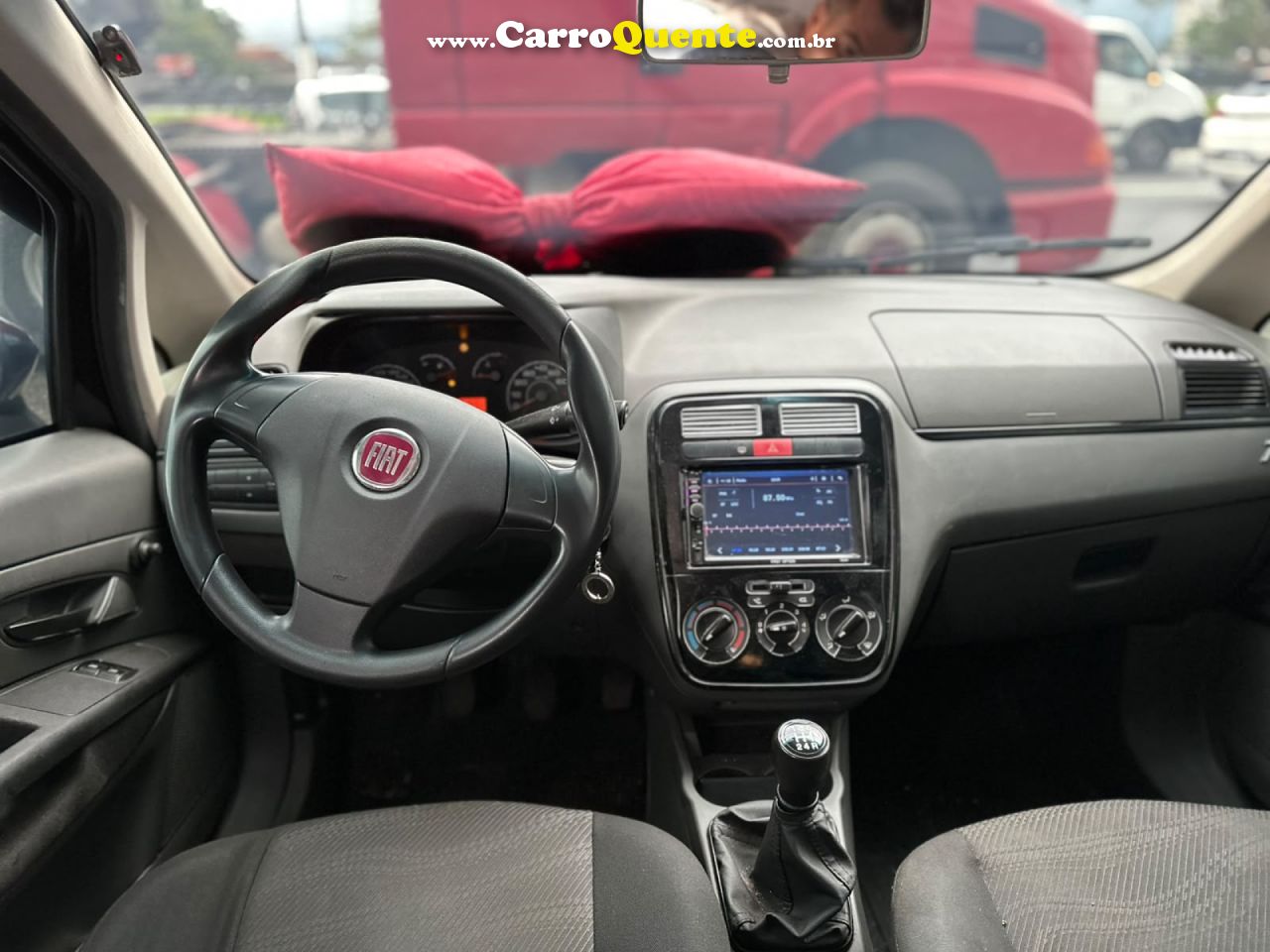 FIAT   PUNTO ATTRACTIVE 1.4 FIRE FLEX 8V 5P   PRETO 2012 1.4 FLEX - Loja