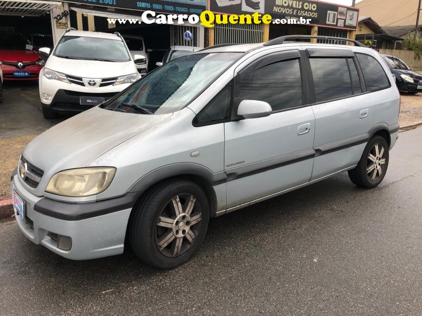 Chevrolet ZAFIRA 2.0 MPFI ELEGANCE 8V FLEX 4P MANUAL - Loja