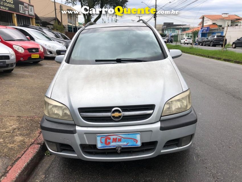 Chevrolet ZAFIRA 2.0 MPFI ELEGANCE 8V FLEX 4P MANUAL - Loja