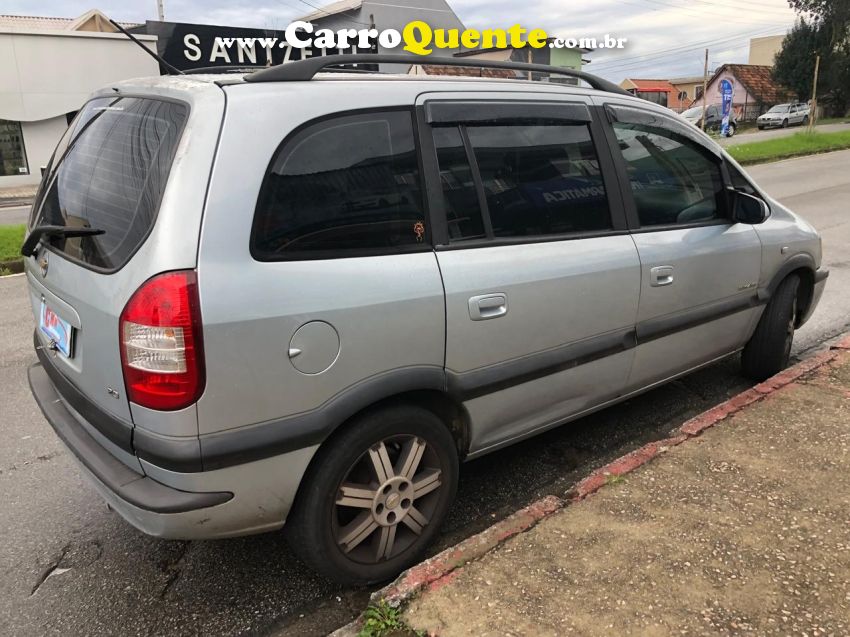 Chevrolet ZAFIRA 2.0 MPFI ELEGANCE 8V FLEX 4P MANUAL - Loja