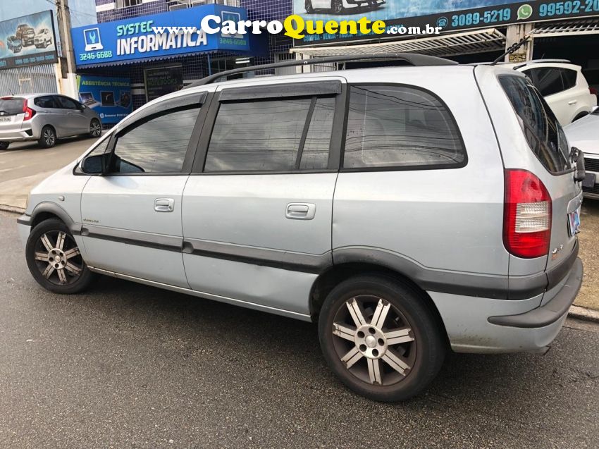Chevrolet ZAFIRA 2.0 MPFI ELEGANCE 8V FLEX 4P MANUAL - Loja
