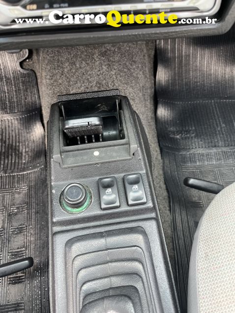 Volkswagen PARATI 1.8 CL 8V GASOLINA 2P MANUAL - Loja