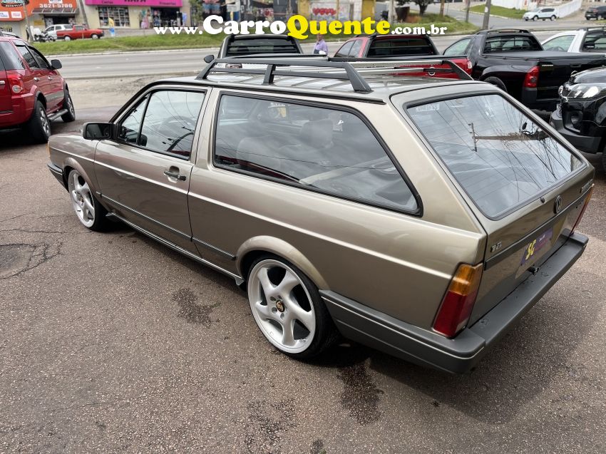 Volkswagen PARATI 1.8 CL 8V GASOLINA 2P MANUAL - Loja
