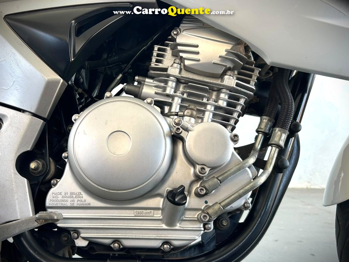 YAMAHA - FAZER YS250 - 2015 Gasolina Manual - Loja