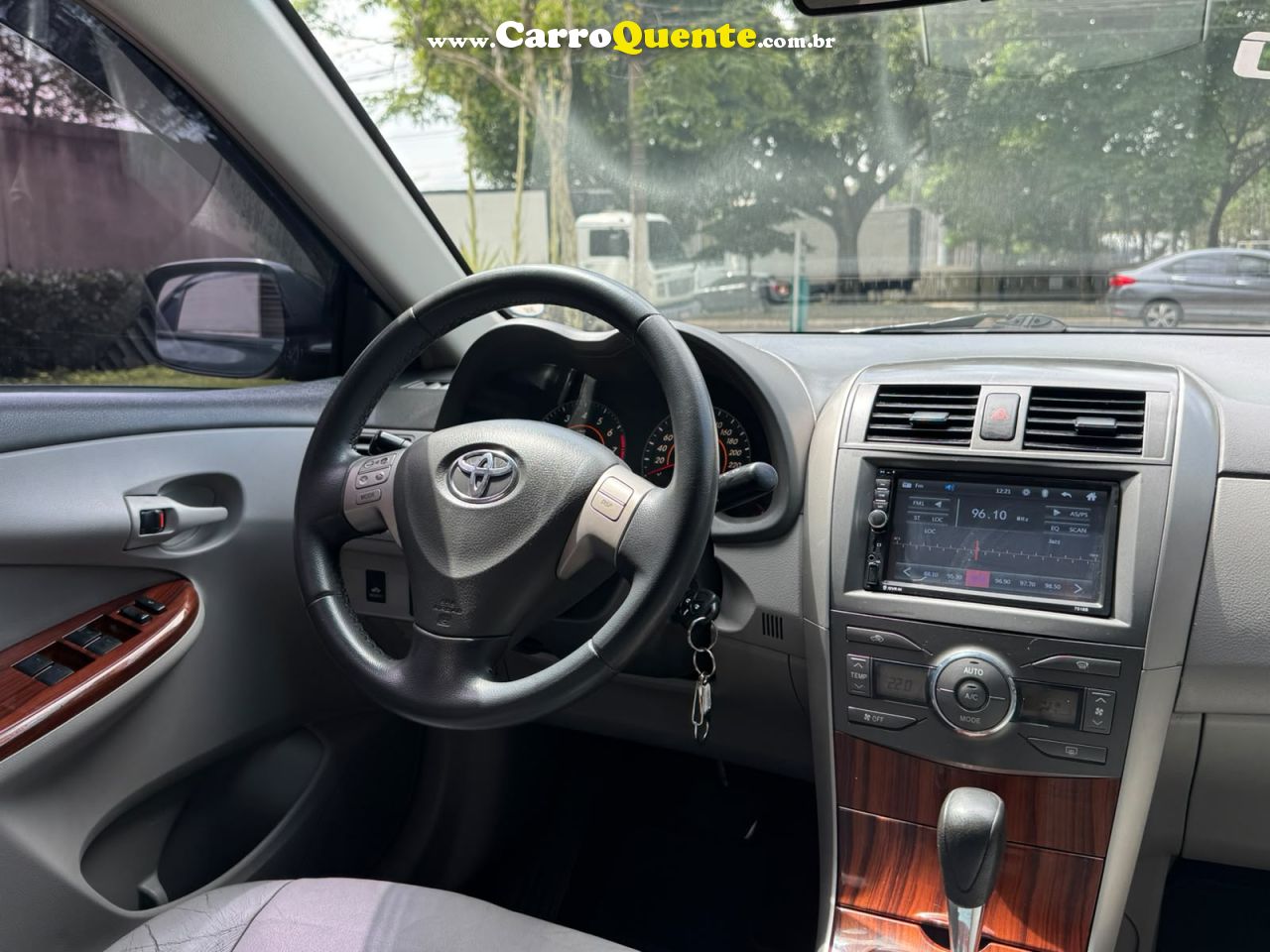 TOYOTA COROLLA 1.8 XEI 16V 2009 - Loja