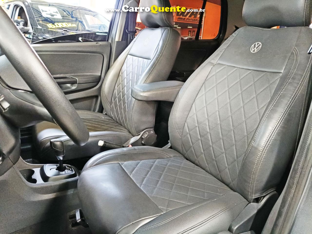 VOLKSWAGEN FOX 1.6 MSI TOTAL CONNECT 2019 - Loja
