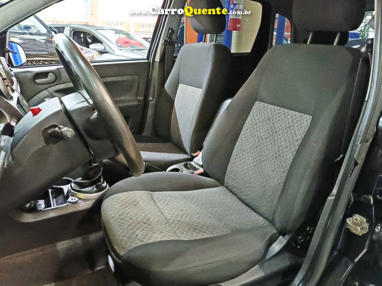 FORD FIESTA 1.0 ROCAM SE 8V 2014 - Loja