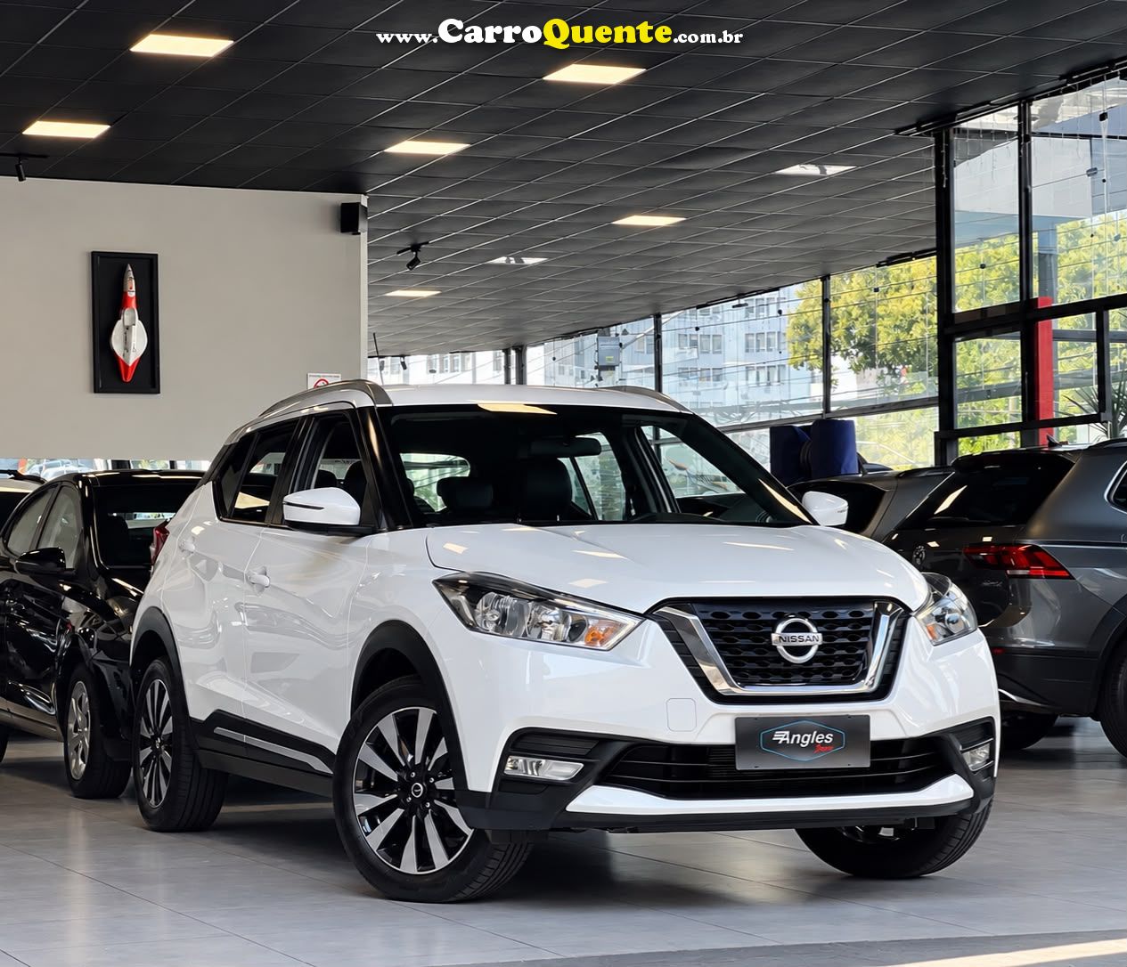 NISSAN KICKS 1.6 16V SV 2017 - Loja