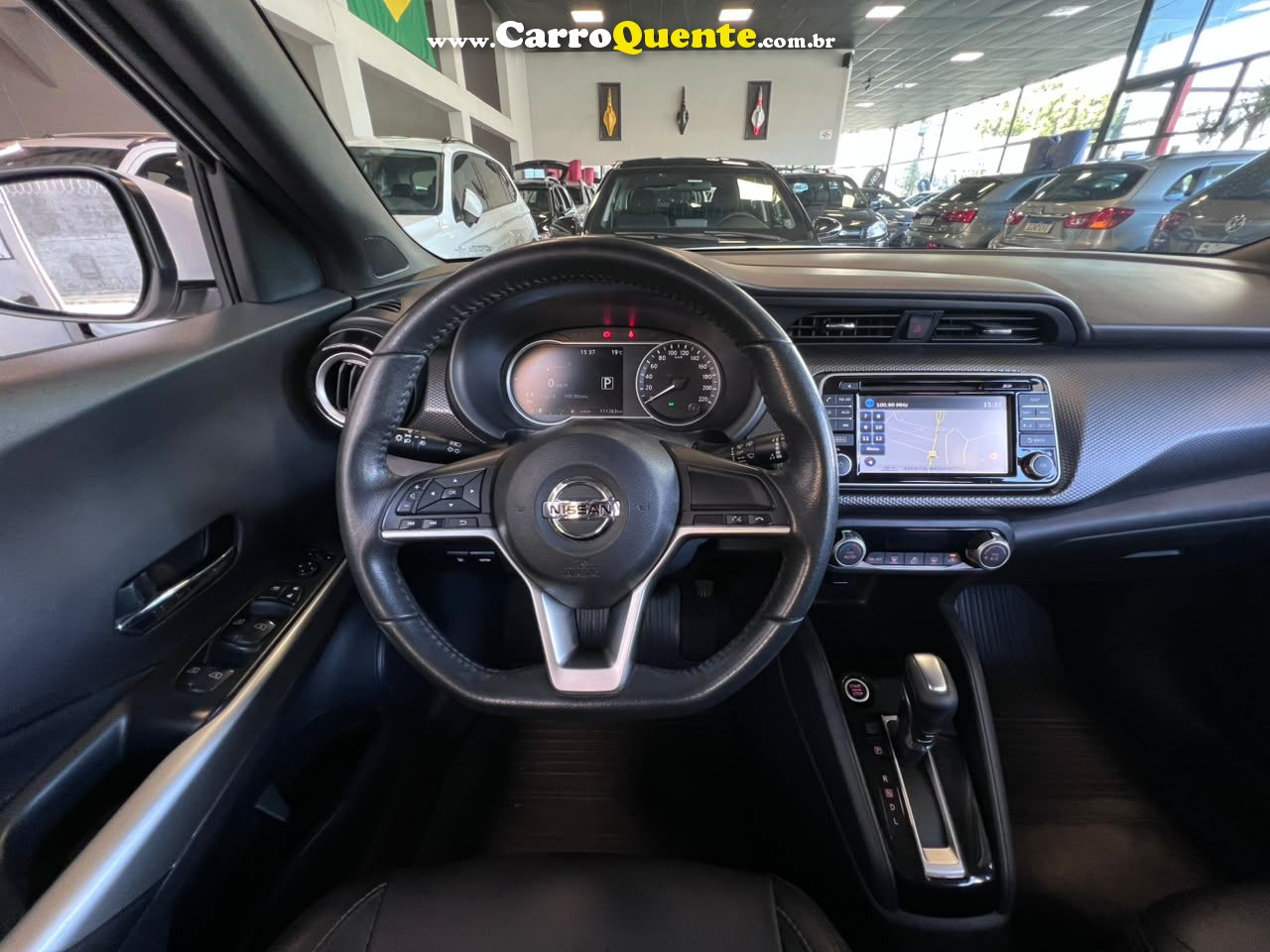 NISSAN KICKS 1.6 16V SV 2017 - Loja