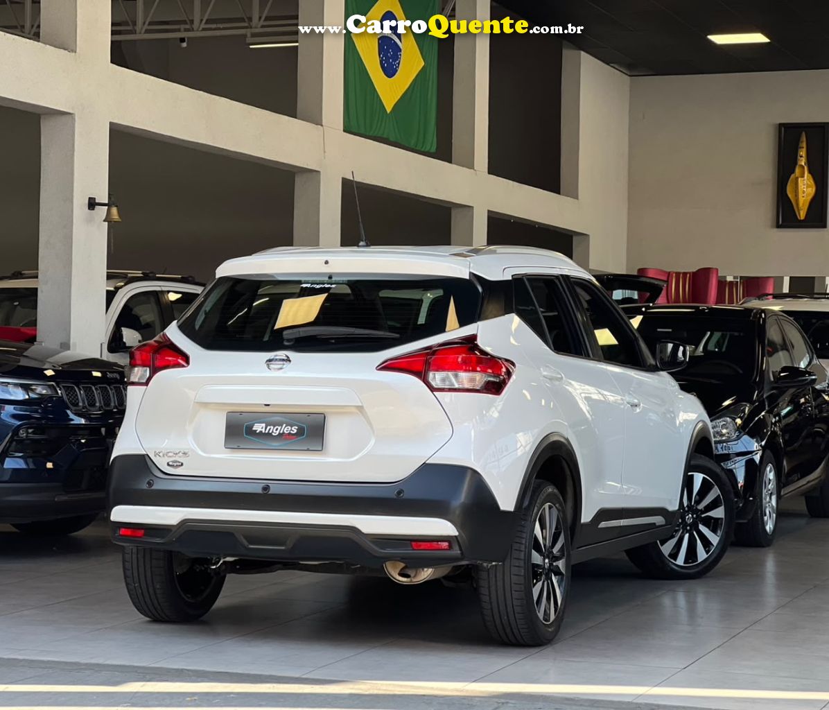 NISSAN KICKS 1.6 16V SV 2017 - Loja