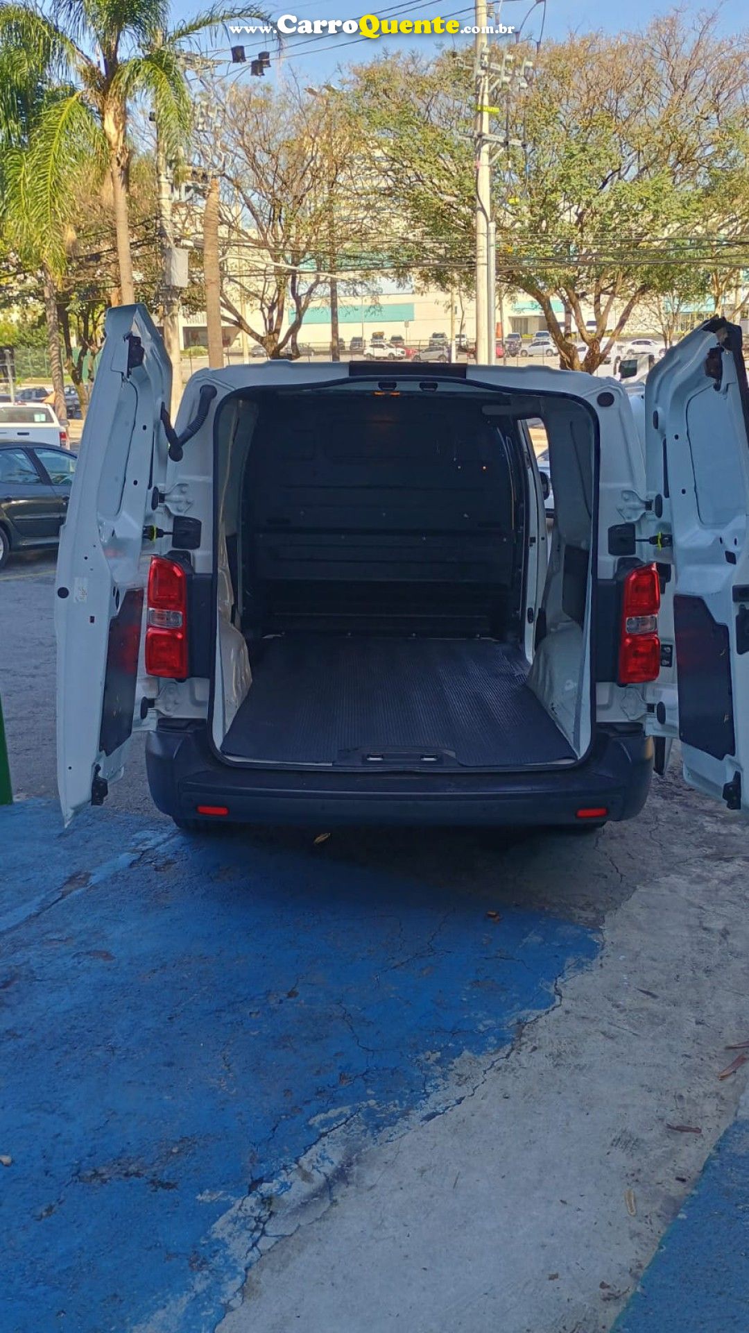 CITROËN   Ë-JUMPY CARGO 136CV (ELÉTRICO)   BRANCO 2022 ELETRICA GASOLINA - Loja